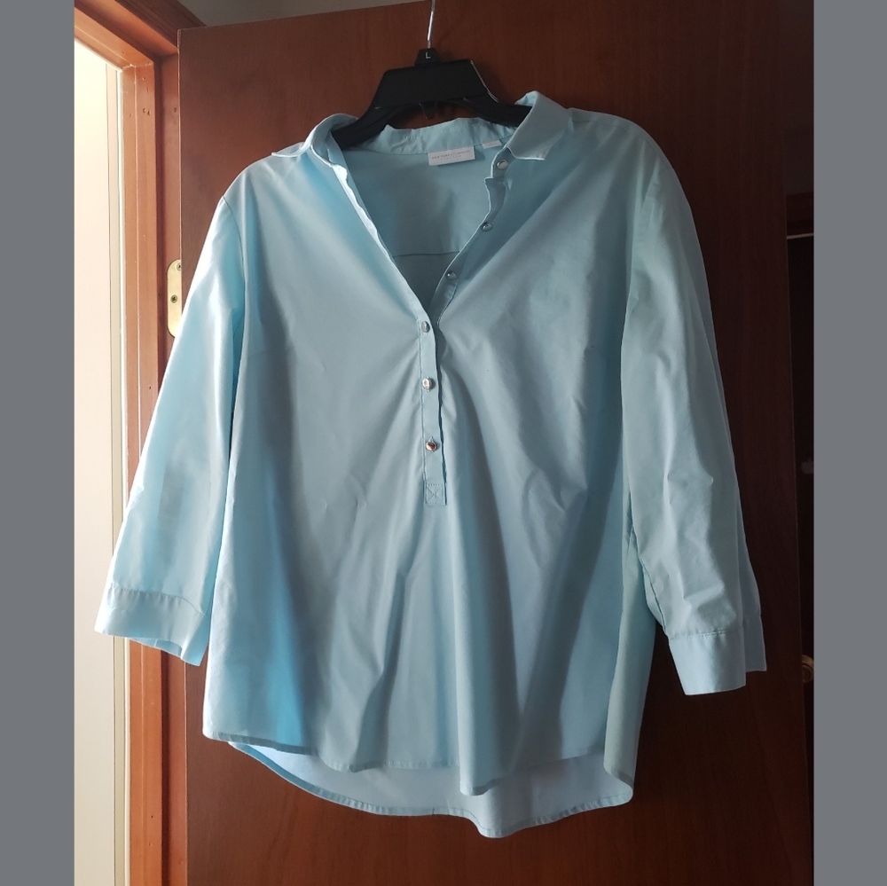 Women's Button-Up Collared Blouse